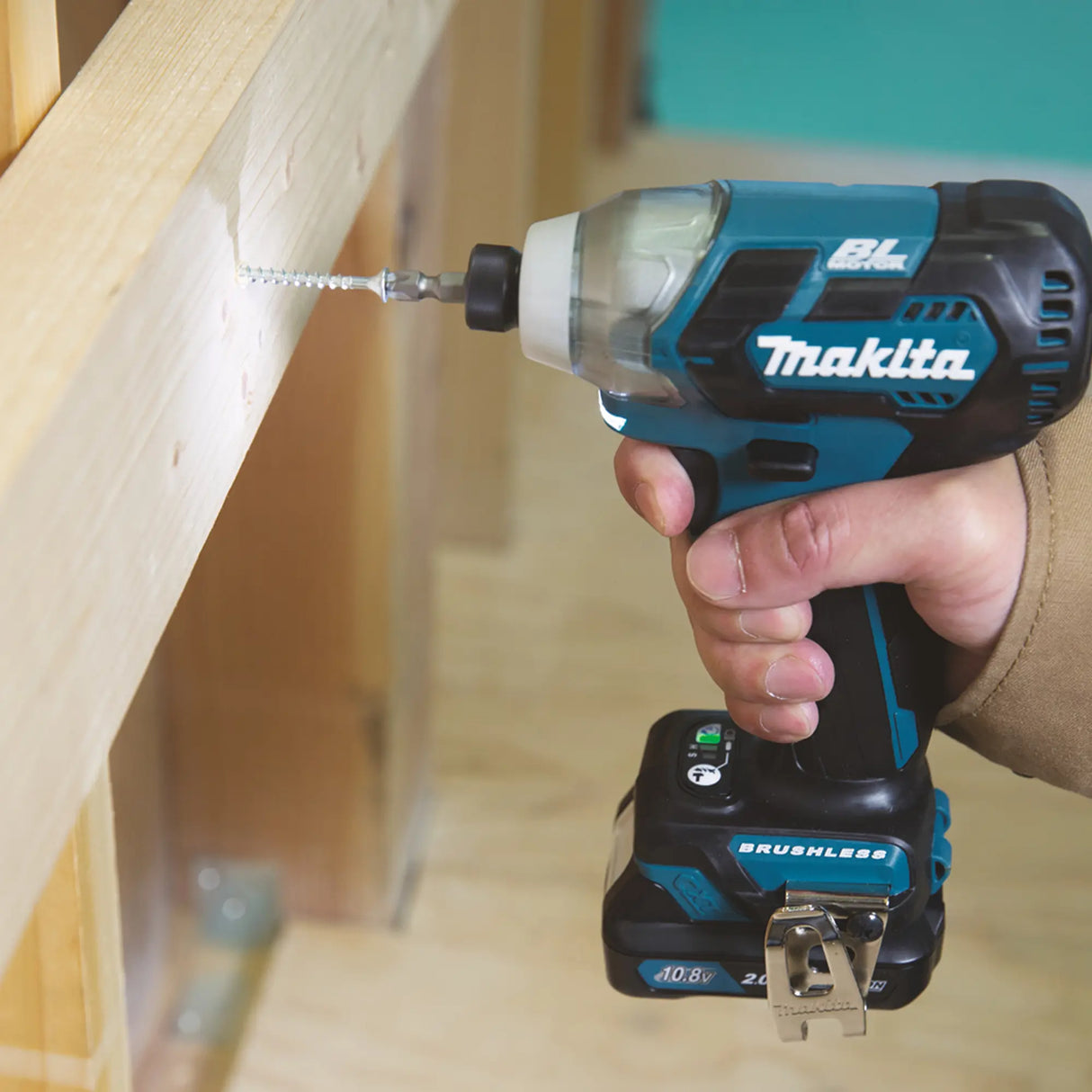 Avvitatore ad impulsi Makita TD111DSAJ 12V 2Ah